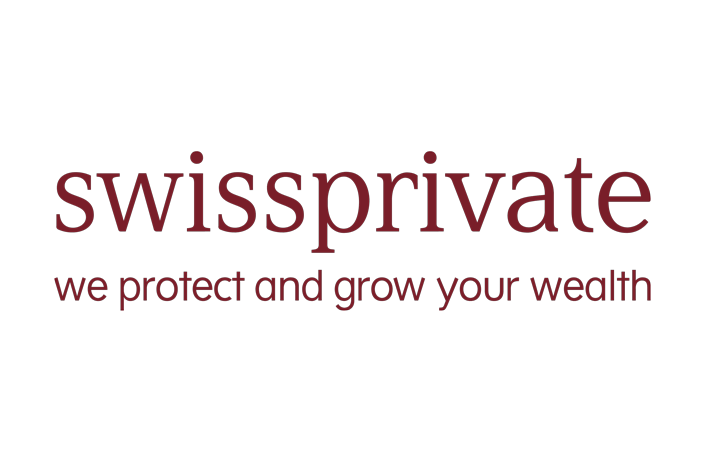 Logo für "swissprivate" mit der Tagline "we protect and grow your wealth" in kastanienbrauner Schrift auf weissem Hintergrund.